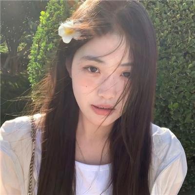 纯真小镇的夫人